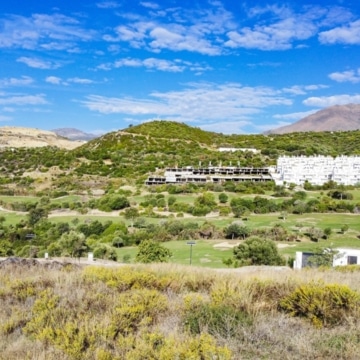 Building Plot in a growing residential area of Estepona with sea and golf views Picture 3