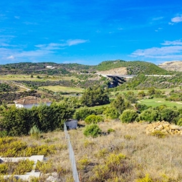 Building Plot in a growing residential area of Estepona with sea and golf views Picture 5