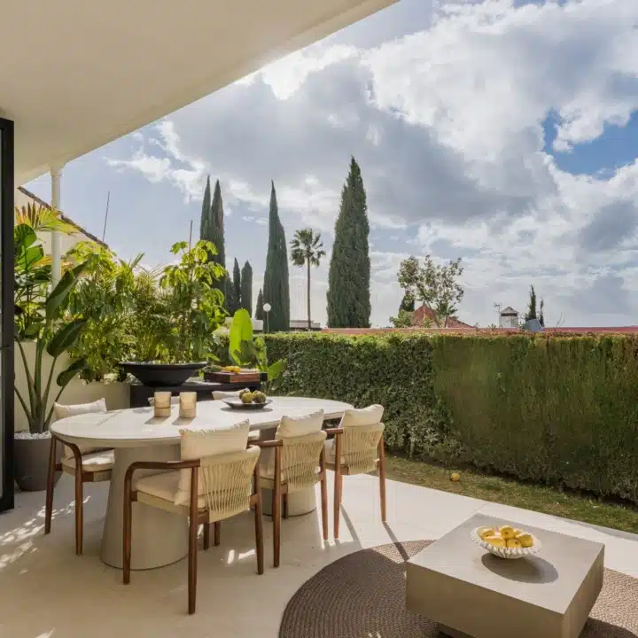 Cozy three bedroom townhouse ideally located in Aloha, Nueva Andalucia Picture