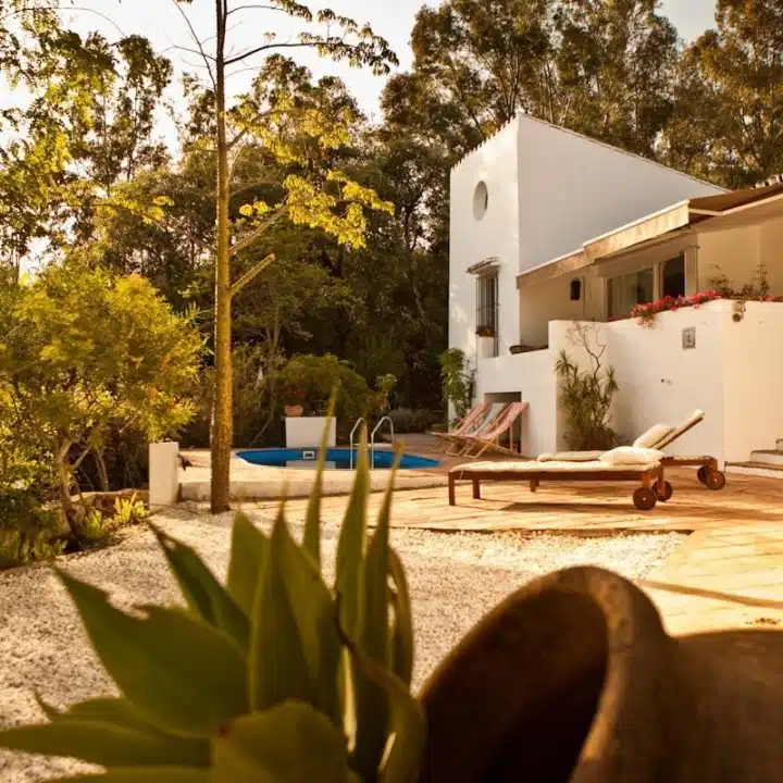 Andalusian-Style four bedroom villa in a peaceful area of El Padron, Estepona Picture