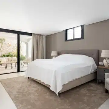 Andalusian Masterpiece with panoramic sea views in Los Flamingos, Benahavís Picture 3