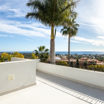 Andalusian Masterpiece with panoramic sea views in Los Flamingos, Benahavís Picture 48