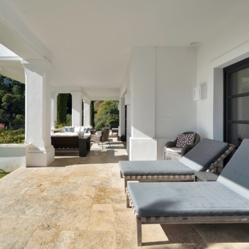 Andalusían-style five bedroom villa with panoramic sea views in Monte Mayor, Benahavís Picture 74