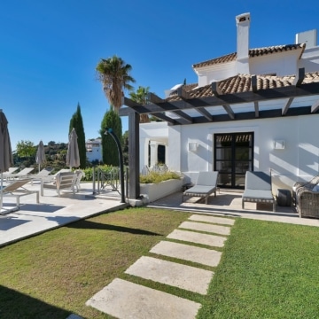 Andalusían-style five bedroom villa with panoramic sea views in Monte Mayor, Benahavís Picture 77