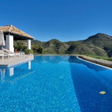 Andalusían-style five bedroom villa with panoramic sea views in Monte Mayor, Benahavís Picture 84