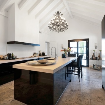 Andalusían-style five bedroom villa with panoramic sea views in Monte Mayor, Benahavís Picture 16