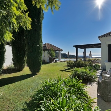 Andalusían-style five bedroom villa with panoramic sea views in Monte Mayor, Benahavís Picture 89