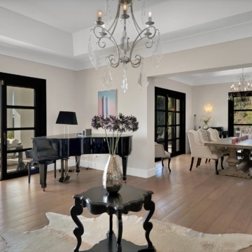 Andalusían-style five bedroom villa with panoramic sea views in Monte Mayor, Benahavís Picture 9