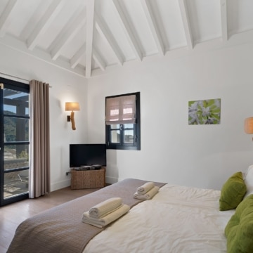 Andalusían-style five bedroom villa with panoramic sea views in Monte Mayor, Benahavís Picture 45