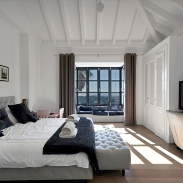Andalusían-style five bedroom villa with panoramic sea views in Monte Mayor, Benahavís Picture 50