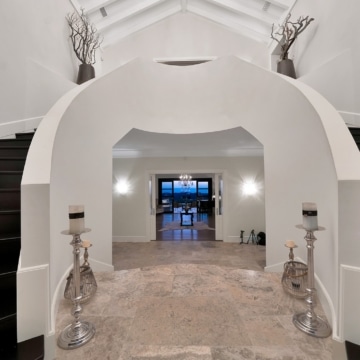 Andalusían-style five bedroom villa with panoramic sea views in Monte Mayor, Benahavís Picture 10
