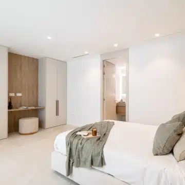 Beautifully designed villa nestled within the exclusive Marein Natura development in Nueva Andalucia, Marbella Picture 12