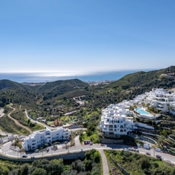 Corner ground floor apartment with panoramic views of the Mediterranean Coast in Palo Alto, Ojen Picture 18