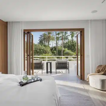 Four bedroom duplex in the gated community of Alcores del Golf, Nueva Andalucia Picture 16