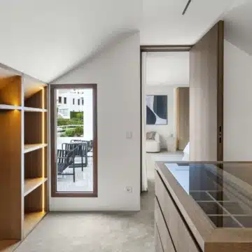 Four bedroom duplex in the gated community of Alcores del Golf, Nueva Andalucia Picture 21