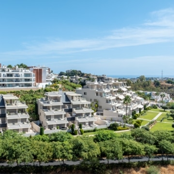 Modern three bedroom groundfloor apartment in Los Arrayanes Golf, Benahavis Picture 17