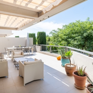 Modern three bedroom groundfloor apartment in Los Arrayanes Golf, Benahavis Picture 16