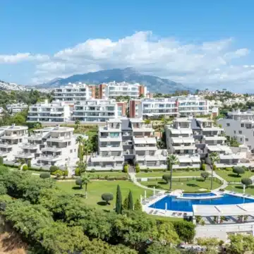 Modern three bedroom groundfloor apartment in Los Arrayanes Golf, Benahavis Picture 21