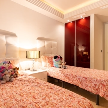 Modern three bedroom groundfloor apartment in Los Arrayanes Golf, Benahavis Picture 10