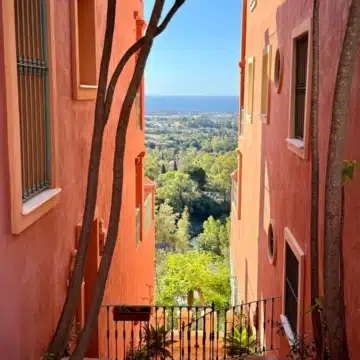 Exceptional penthouse set on the peaceful hills with panoramic views in Monte Halcones, Benahavís Picture 48