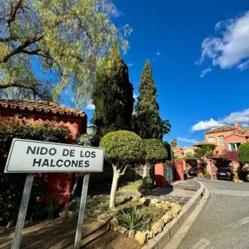 Exceptional penthouse set on the peaceful hills with panoramic views in Monte Halcones, Benahavís Picture 49