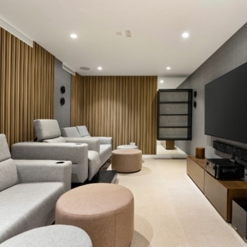 Modern villa located in a prime location of Los Naranjos, Nueva Andalucía Picture 16