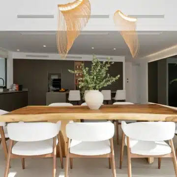 Modern villa located in a prime location of Los Naranjos, Nueva Andalucía Picture 8