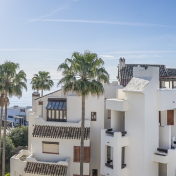 Ground-floor apartment with stunning open views in Bahía del Velerín, Estepona Picture 52