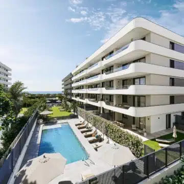 Azure Living – New built apartment with beautiful sea views in Torre del Mar, Malaga Picture 6