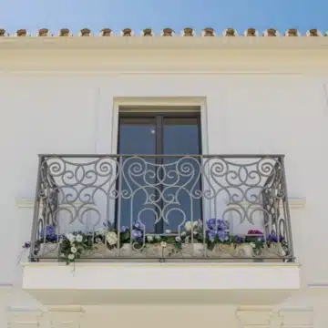 Majestic villa with elegant interiors and inviting outdoor spaces in La Cerquilla, Nueva Andalucia Picture 18