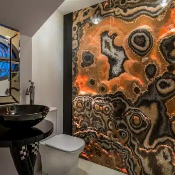 Majestic villa with elegant interiors and inviting outdoor spaces in La Cerquilla, Nueva Andalucia Picture 11