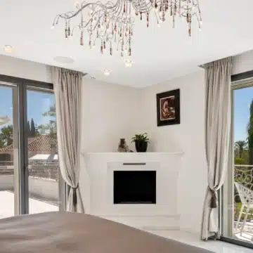 Majestic villa with elegant interiors and inviting outdoor spaces in La Cerquilla, Nueva Andalucia Picture 29