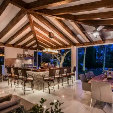 Majestic villa with elegant interiors and inviting outdoor spaces in La Cerquilla, Nueva Andalucia Picture 36