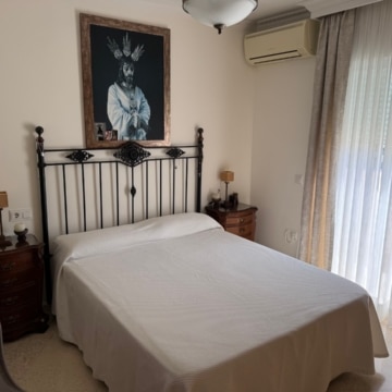 Exceptional 4-bedroom penthouse in the heart of Estepona Center Picture 15