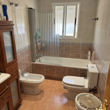 Exceptional 4-bedroom penthouse in the heart of Estepona Center Picture 16