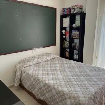 Exceptional 4-bedroom penthouse in the heart of Estepona Center Picture 9