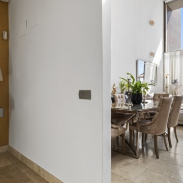 Townhouse with exceptional views within a secure residential setting of El Paraiso Alto, Benahavis Picture 14