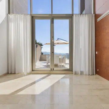 Townhouse with exceptional views within a secure residential setting of El Paraiso Alto, Benahavis Picture 40