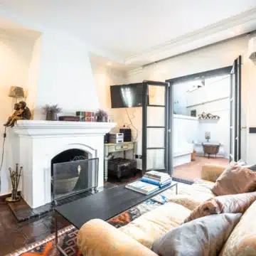 Beautifully renovated Andalusian townhouse in Lomas Pueblo, Marbella Picture 1