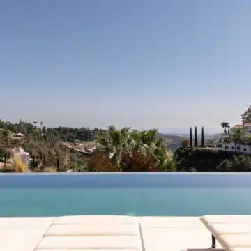 Luxury villa set within the prestigious gated community of El Madroñal, Benahavis Picture 13