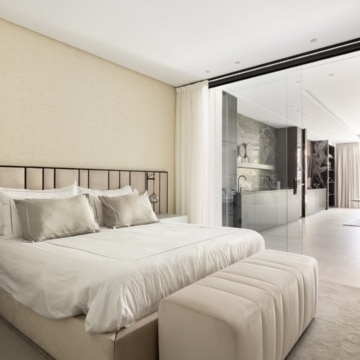 Luxury villa set within the prestigious gated community of El Madroñal, Benahavis Picture 30