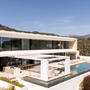 Luxury villa set within the prestigious gated community of El Madroñal, Benahavis Picture 21