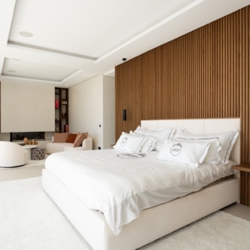 Luxury villa set within the prestigious gated community of El Madroñal, Benahavis Picture 38