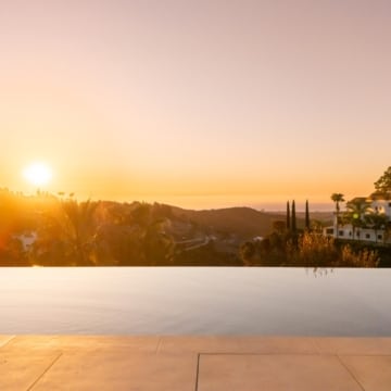 Luxury villa set within the prestigious gated community of El Madroñal, Benahavis Picture 72