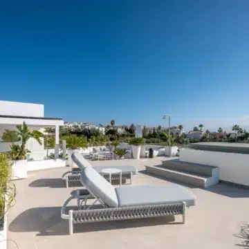 Masterpiece with Panoramic Sea & Golf Views within the exclusive La Resina Golf, Estepona Picture 4