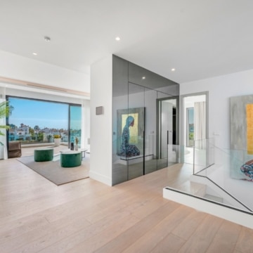 Masterpiece with Panoramic Sea & Golf Views within the exclusive La Resina Golf, Estepona Picture 29
