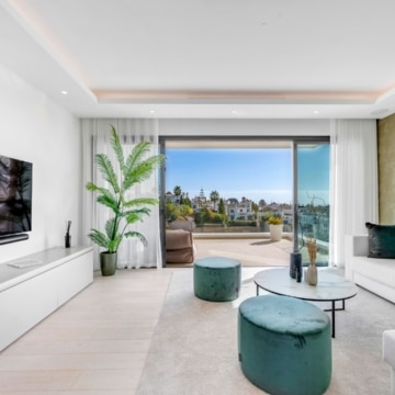 Masterpiece with Panoramic Sea & Golf Views within the exclusive La Resina Golf, Estepona Picture 31