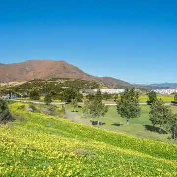 Amaris Villas – Modern villa with panoramic views of the nature in Estepona Picture 11