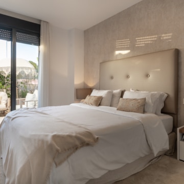 Fully Furnished Luxury 3 Bedroom Apartment with Sea Views & Rental Licence in Las Mesas, Estepona Picture 30