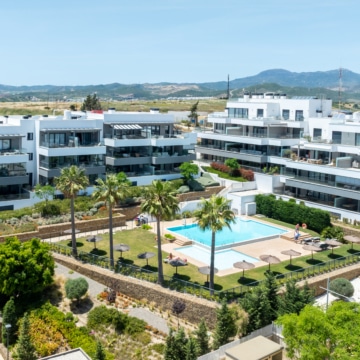 Fully Furnished Luxury 3 Bedroom Apartment with Sea Views & Rental Licence in Las Mesas, Estepona Picture 35
